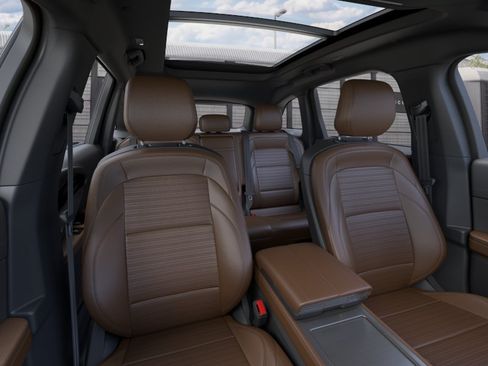 New 2026 Lincoln Nautilus Reserve AWD/4WD image 10