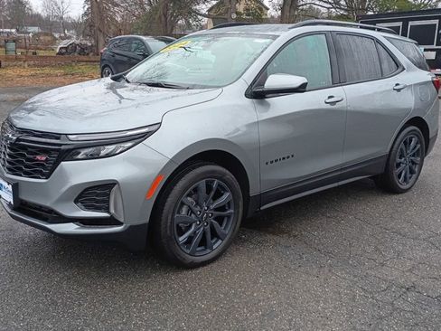 Used 2024 Chevrolet Equinox RS AWD/4WD image 1
