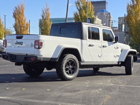 Used 2022 Jeep Gladiator Sport image 25