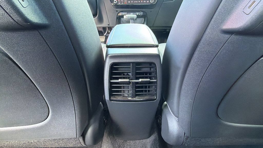 Used 2023 Kia Niro FWD image 25