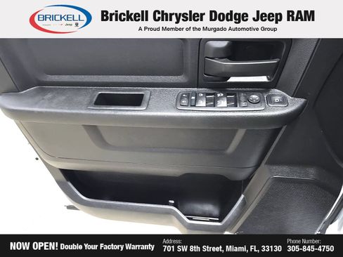 Used 2024 RAM 2500 Tradesman w/ Chrome Appearance Group AWD/4WD image 21