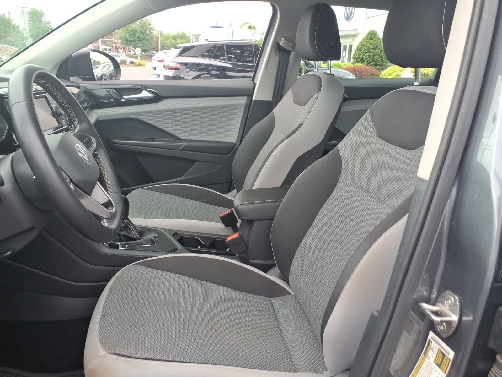 Certified 2023 Volkswagen Taos S FWD image 18