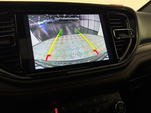 Used 2025 Dodge Durango GT image 21