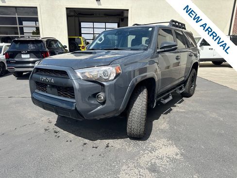 Used 2024 Toyota 4Runner TRD Pro AWD/4WD image 3