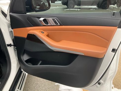 Used 2021 BMW X5 xDrive40i w/ Convenience Package image 24