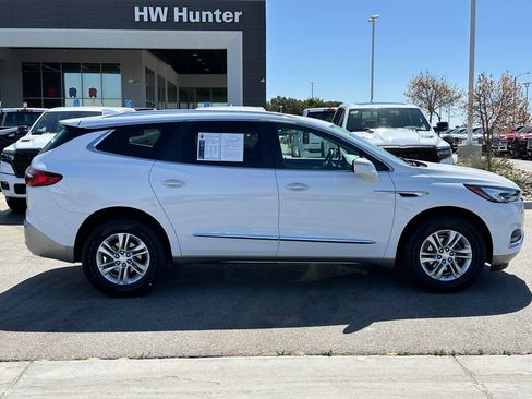 Used 2021 Buick Enclave Essence w/ LPO, Cargo Package FWD image 8