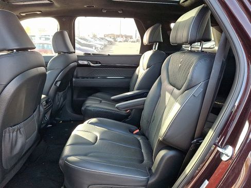 Certified 2023 Hyundai Palisade Calligraphy w/ Cargo Package image 10