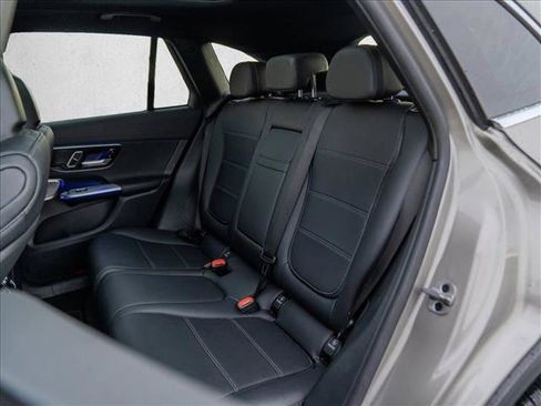 Certified 2023 Mercedes-Benz GLC 300 4MATIC image 19