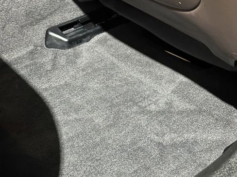 Used 2013 BMW M5 image 29