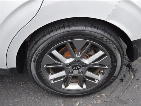 Used 2021 Kia Soul S image 39