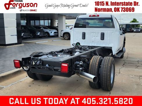 New 2026 GMC Sierra 3500 Pro w/ Convenience Package AWD/4WD image 3