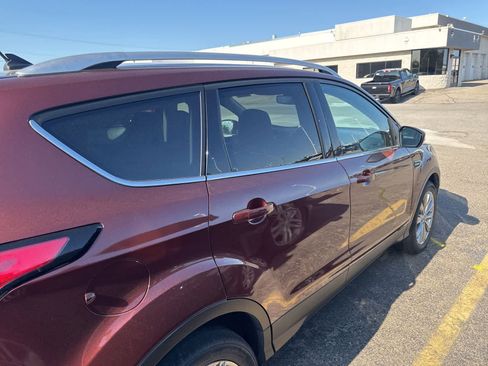 Used 2018 Ford Escape Titanium w/ Ford Safe & Smart Package AWD/4WD image 11