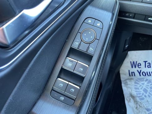 Used 2021 Nissan Rogue SL w/ Premium Package image 24