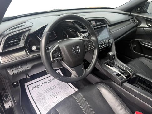 Used 2018 Honda Civic Sport Touring image 7