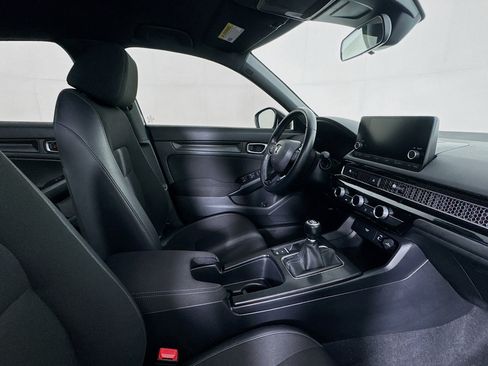 Used 2024 Honda Civic Sport image 28