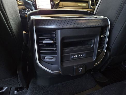 New 2026 RAM 1500 Big Horn AWD/4WD image 17