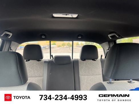 Used 2023 Toyota Tacoma TRD Off-Road AWD/4WD image 27