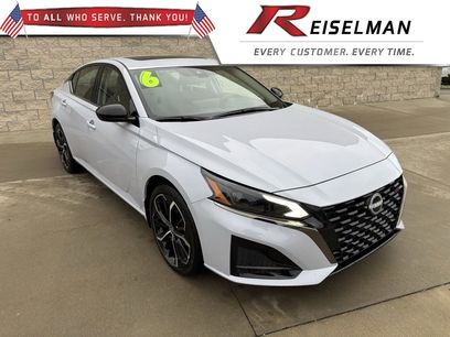 New 2025 Nissan Altima 2.5 SR w/ SR Premium Package