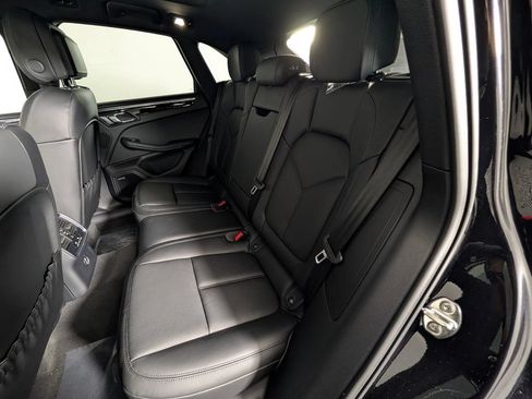 New 2026 Porsche Macan AWD/4WD image 24