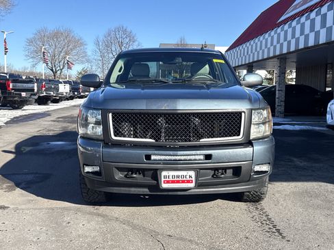 Used 2010 Chevrolet Silverado 1500 LTZ w/ Convenience Package image 2
