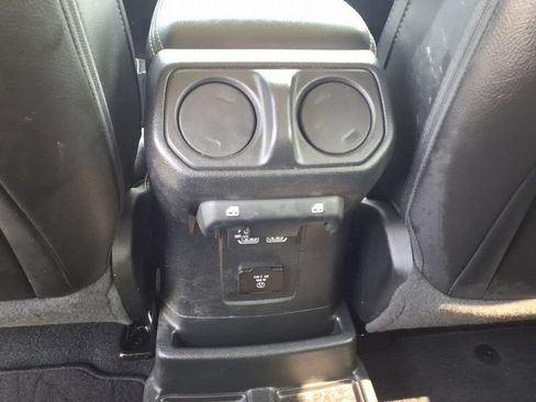 Used 2023 Jeep Wrangler Unlimited Sahara w/ Cold Weather Group AWD/4WD image 22