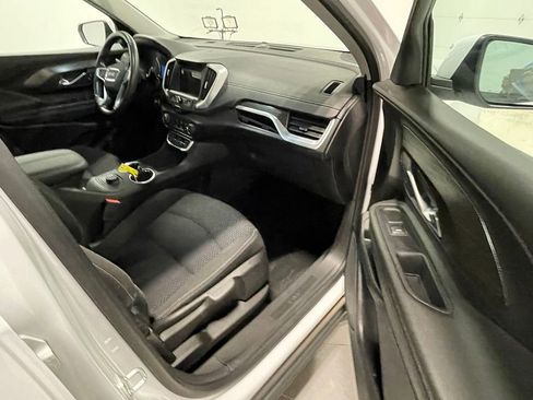 Used 2023 GMC Terrain SLE FWD image 25