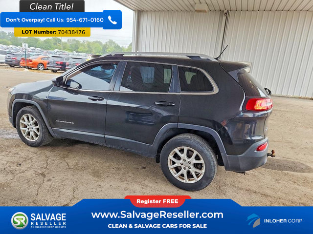 Used 2015 Jeep Cherokee Latitude w/ Comfort/Convenience Group AWD/4WD image 3