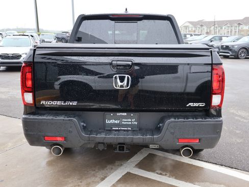 Used 2023 Honda Ridgeline RTL-E image 6