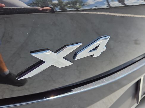 Used 2022 BMW X4 xDrive30i w/ Premium Package 2 AWD/4WD image 38