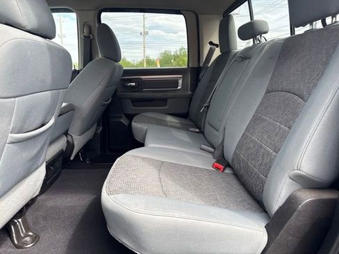Used 2019 RAM 1500 Big Horn AWD/4WD image 12