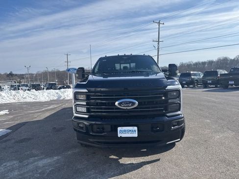 Used 2025 Ford F250 Platinum image 2