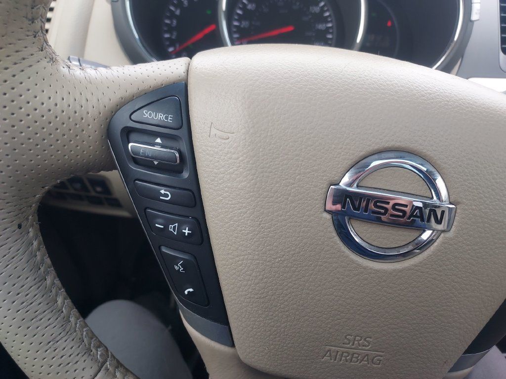 Used 2014 Nissan Murano LE w/ Platinum Edition Package AWD/4WD image 30