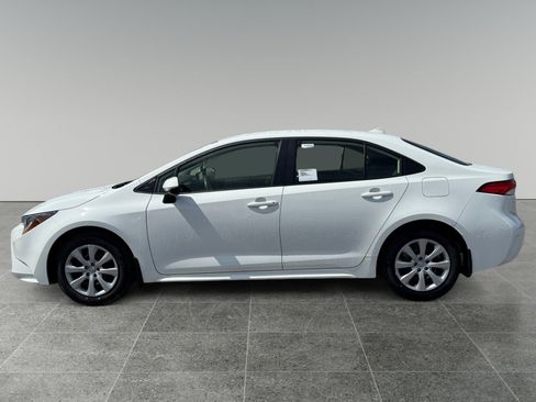 New 2026 Toyota Corolla LE FWD image 3