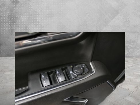 Used 2024 Chevrolet Silverado 1500 RST w/ Protection Package AWD/4WD image 6