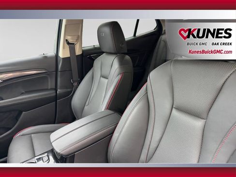 Used 2023 Buick Envision Essence w/ Sport Touring Package AWD/4WD image 22