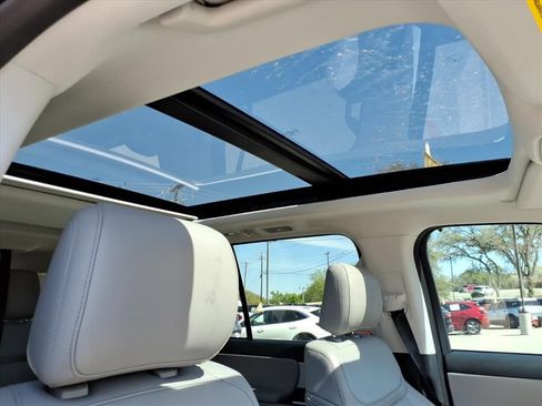 Certified 2025 Ford Expedition Max Active image 5