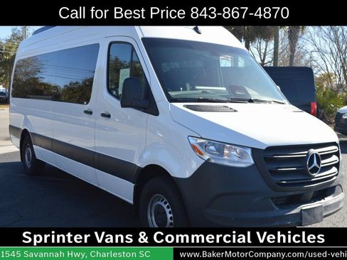 Used 2025 Mercedes-Benz Sprinter 2500 image 7