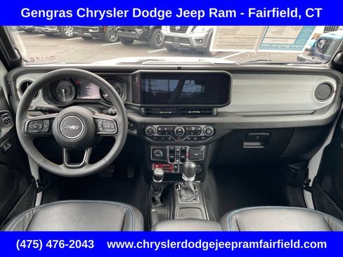 Used 2024 Jeep Wrangler Unlimited AWD/4WD image 60