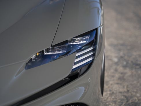 Certified 2025 Ferrari SF90 Spider image 23