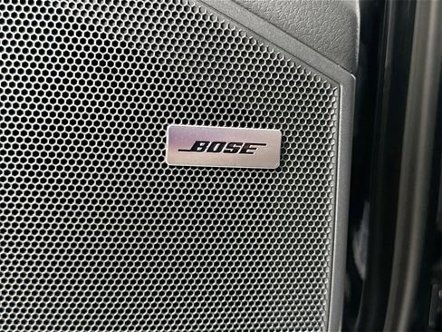 Certified 2025 Porsche Cayenne Coupe image 33