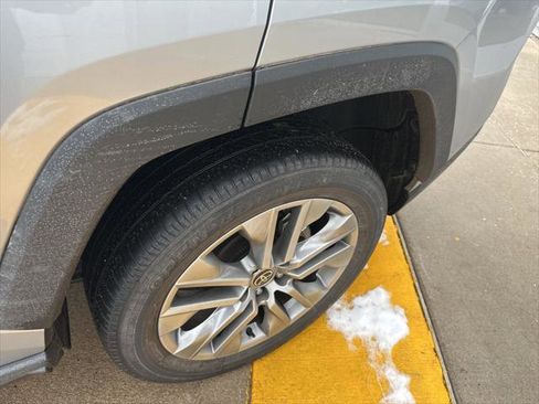 Certified 2022 Toyota RAV4 XLE Premium image 23