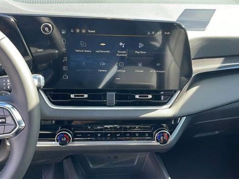 New 2026 Chevrolet Equinox LT image 15