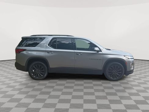 Used 2024 Chevrolet Traverse RS FWD image 23