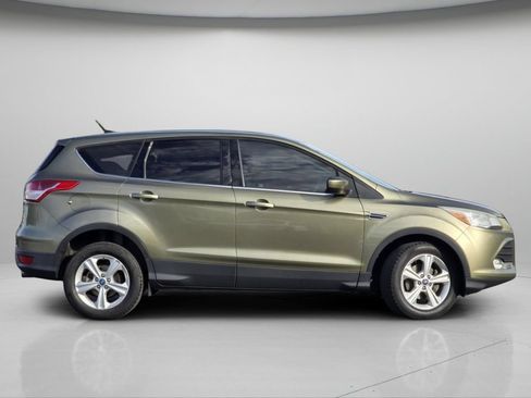 Used 2013 Ford Escape SE FWD image 18