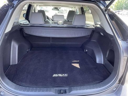 Used 2019 Toyota RAV4 XLE Premium w/ Cold Weather Package FWD image 11