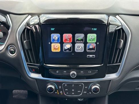 Used 2019 Chevrolet Traverse LT image 33