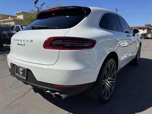 Used 2016 Porsche Macan S image 8