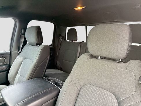 Used 2020 RAM 1500 Big Horn RWD image 12