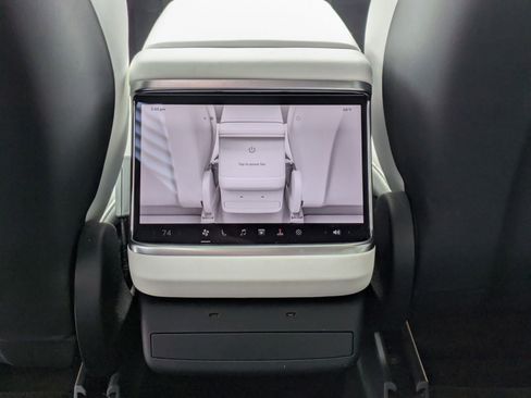 Used 2023 Tesla Model X Plaid image 25