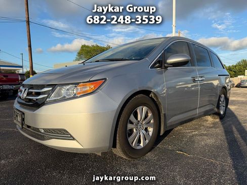 Used 2016 Honda Odyssey SE image 1